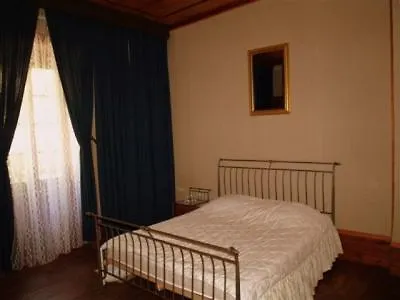 Couette-café Besset